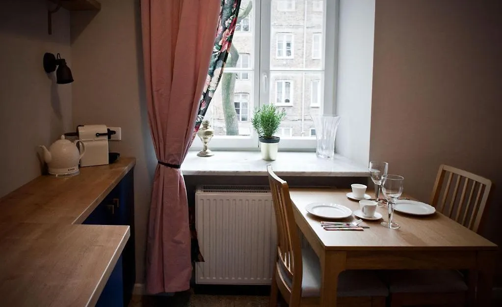 アパート Apartament Piano Praga ワルシャワ